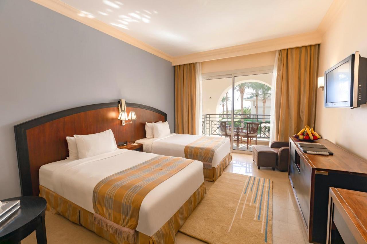 Stella Di Mare Beach Hotel & Spa Sharm el-Sheikh Exterior foto A room at the Hilton Sharm El Sheikh