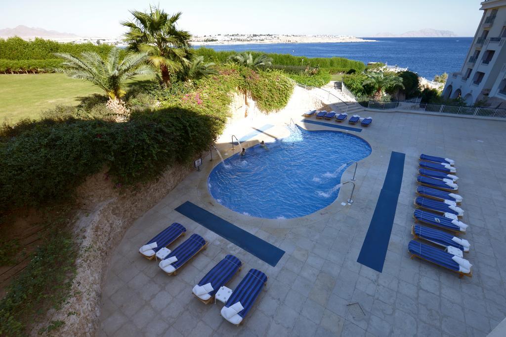Stella Di Mare Beach Hotel & Spa Sharm el-Sheikh Exterior foto The pool at the Four Seasons Hotel, Sharm El Sheikh